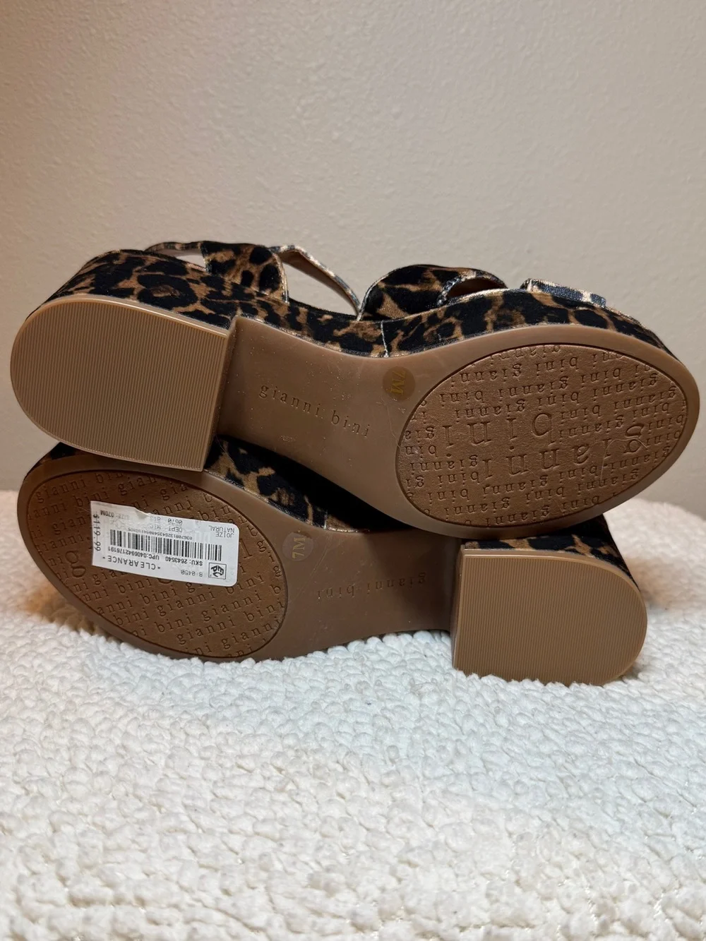 Gianni Bini Leopard Printed Velvet Cross Band Platform Sandals